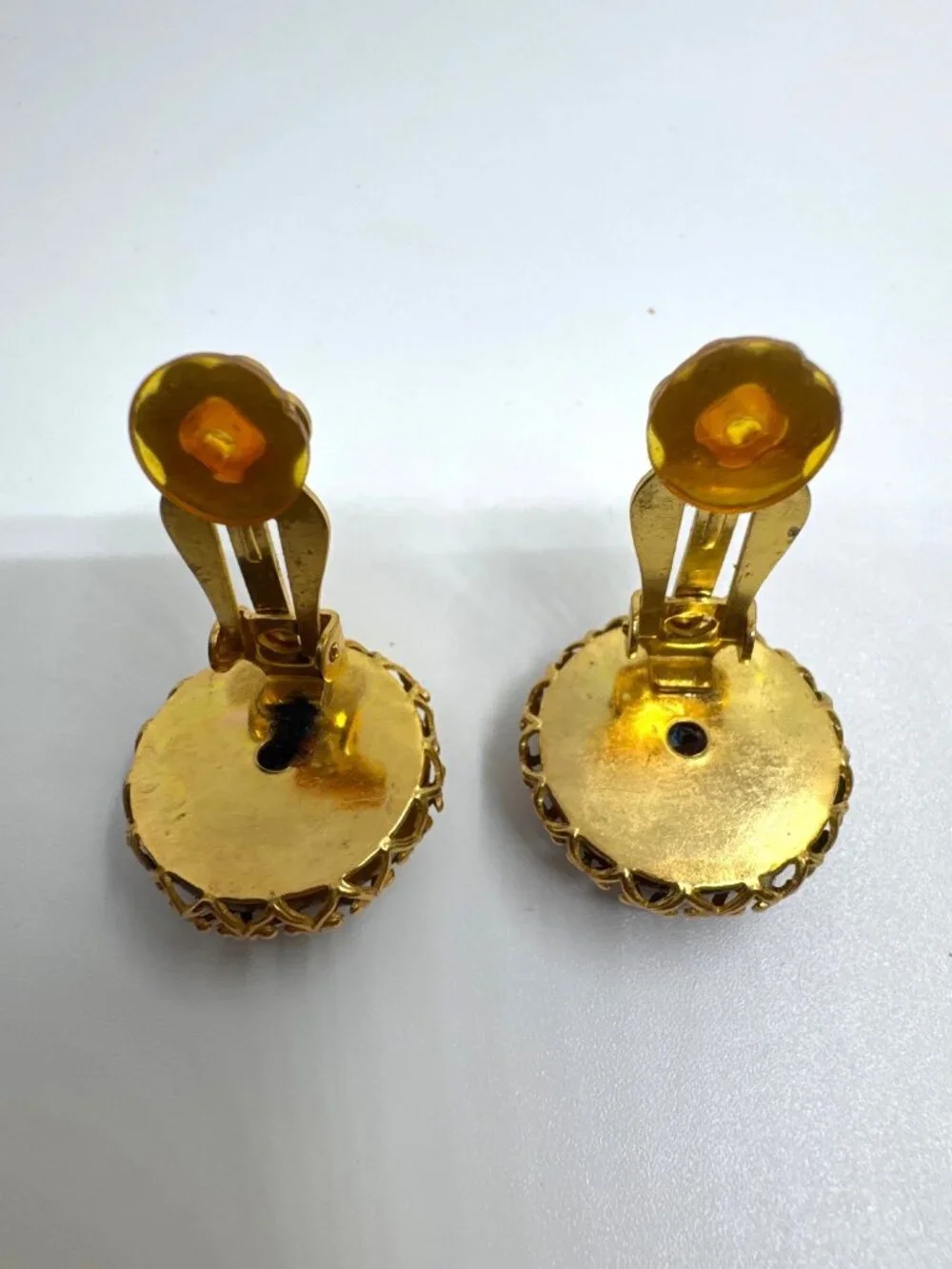 Vintage Miriam Haskell Art Glass Clip-On Earrings Gold Tone Filigree Collectible